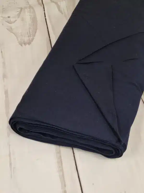 navy trikooriie